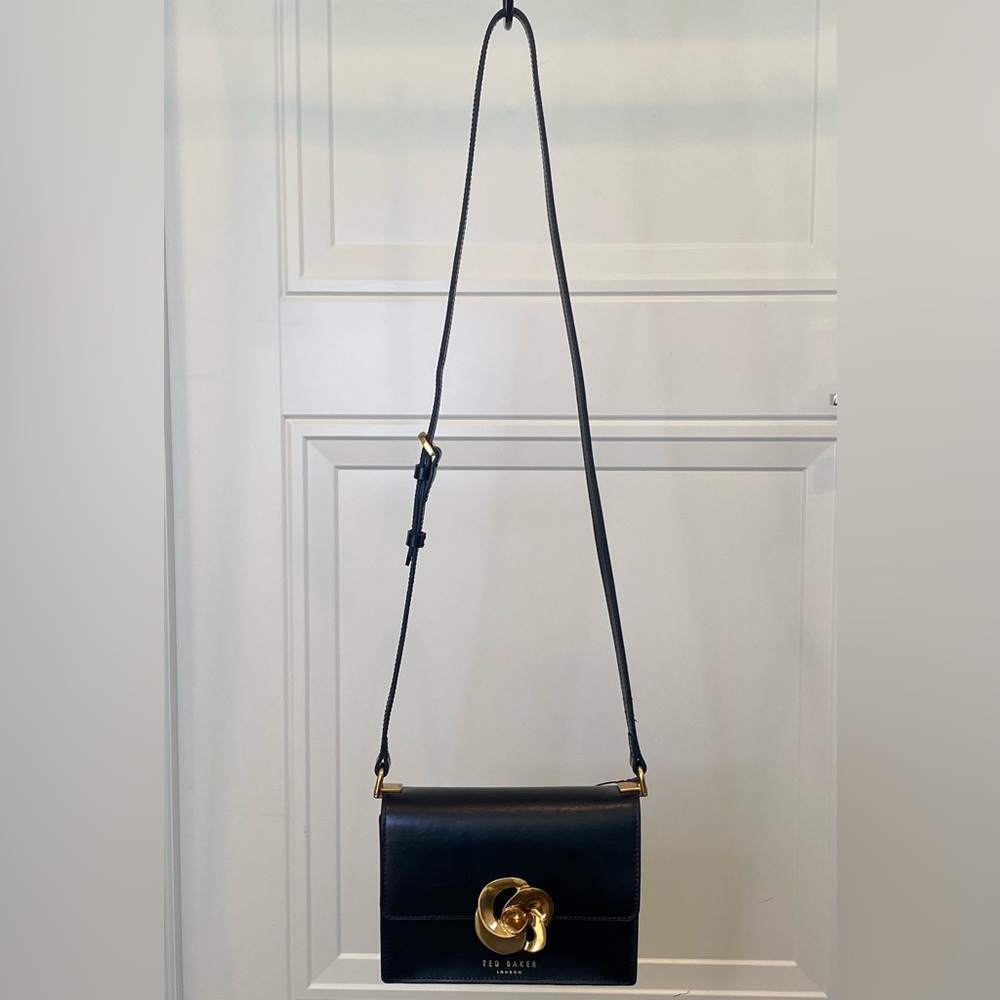 Ted Baker Rosalie Black Leather Crossbody Bag with Luxe Gold Rose Closure NWT - Picture 12 of 16
